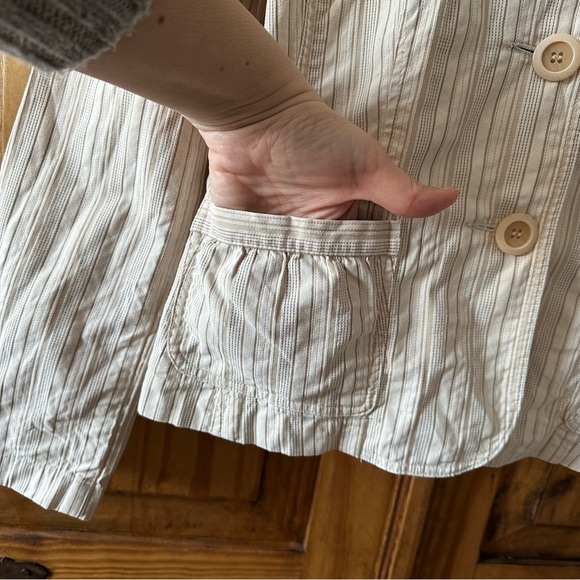 Reitmans 100% Cotton Striped Pinstripe Blazer Beige and Off White - Size 9 - Picture 3 of 11